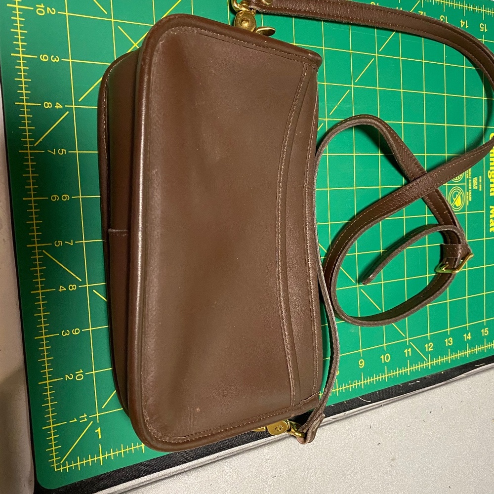John’s Bags shoulder bag